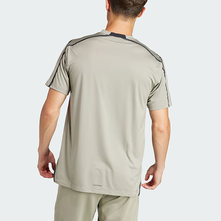 Футболка мужская серебристо-серая Adidas, серый — фото 3