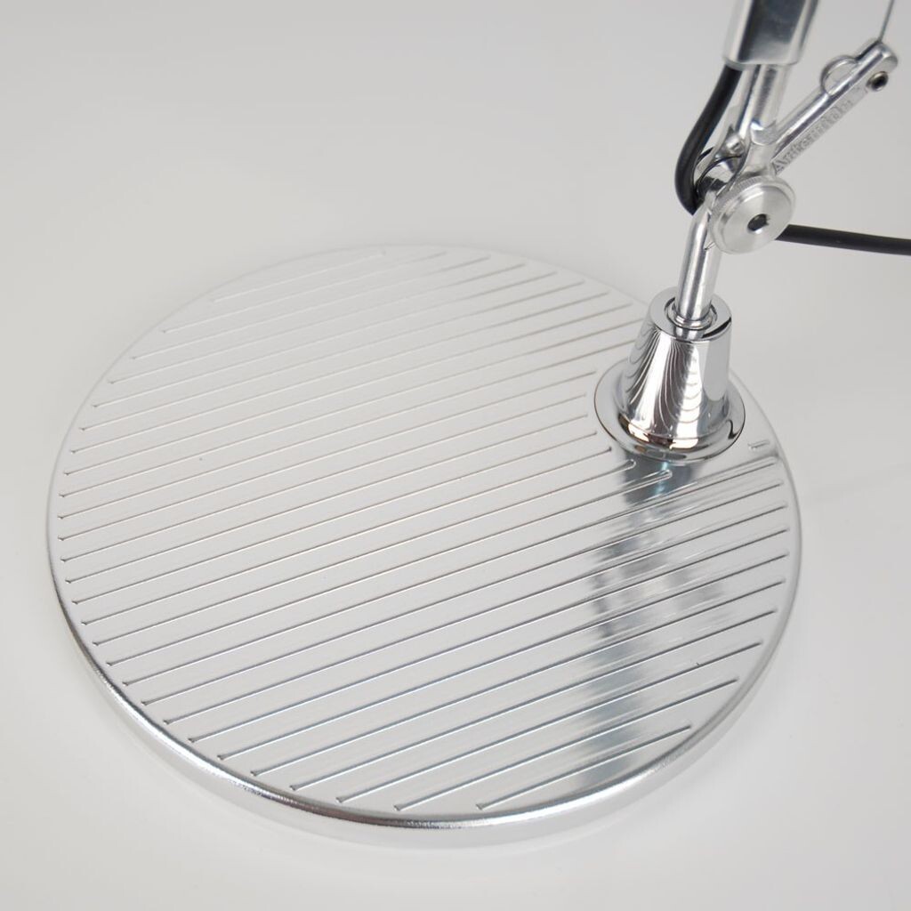 

Основание стола Artemide Tolomeo Base Ø 23см, глянцевый алюминий