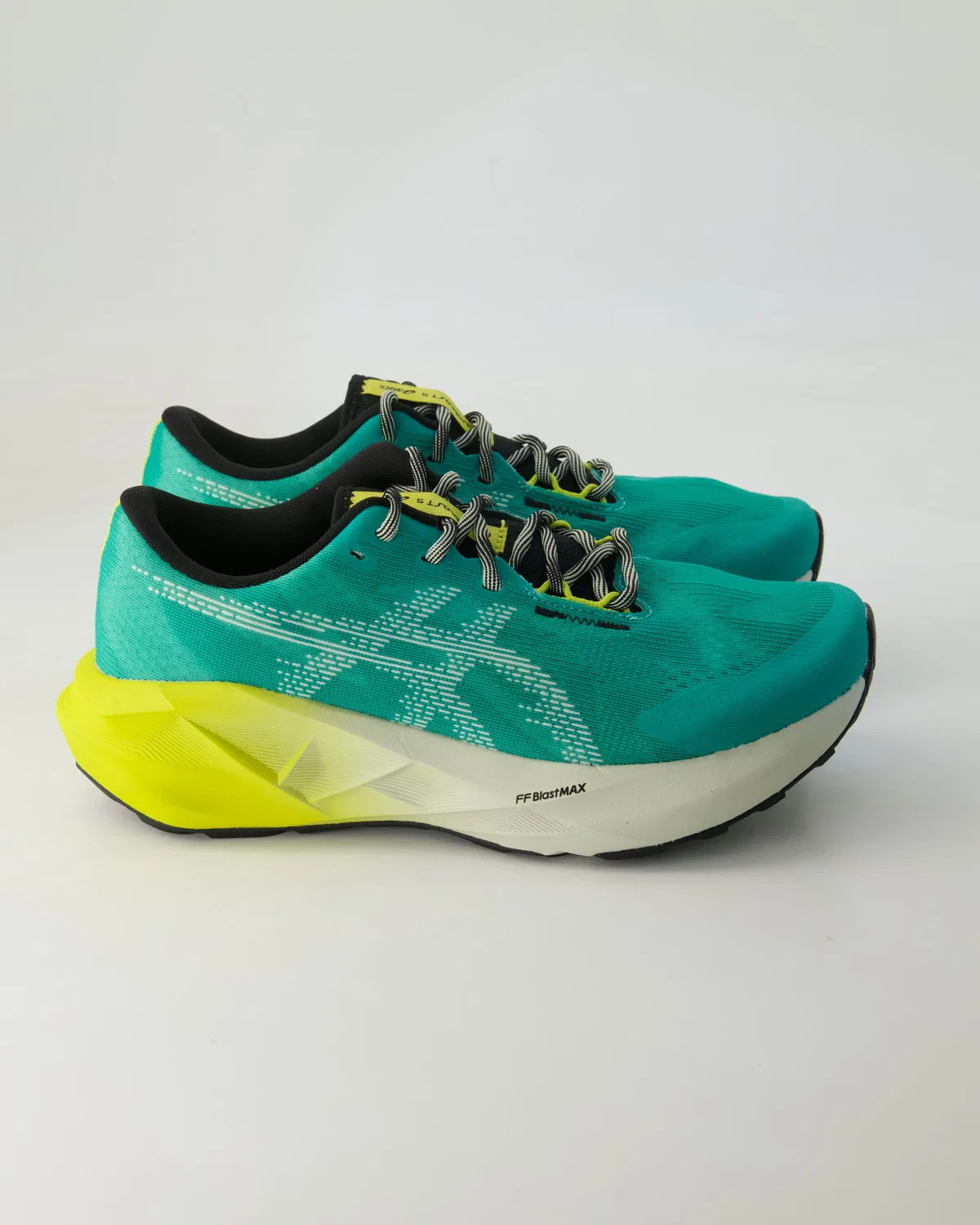 Кроссовки для бега Novablast 5 TR, Asics, зеленый — фото 2