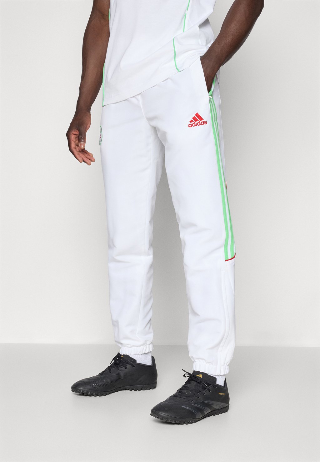 

Спортивные штаны ALGERIA PANTS - National team wear Adidas Performance, белый