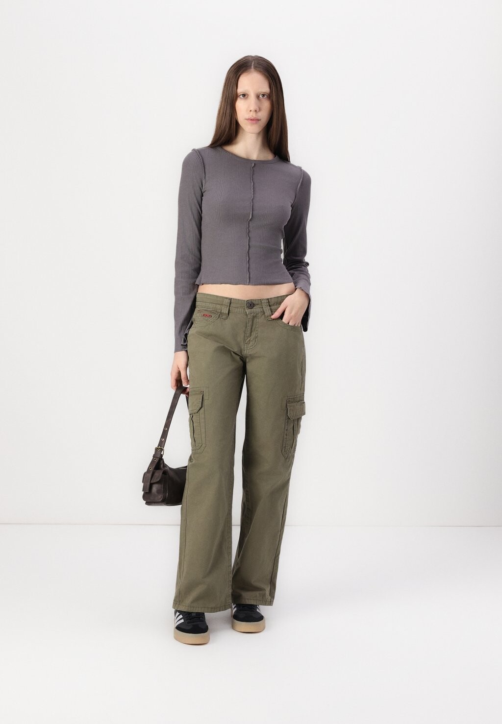 

Брюки KAYLA PANT BDG Urban Outfitters, хаки