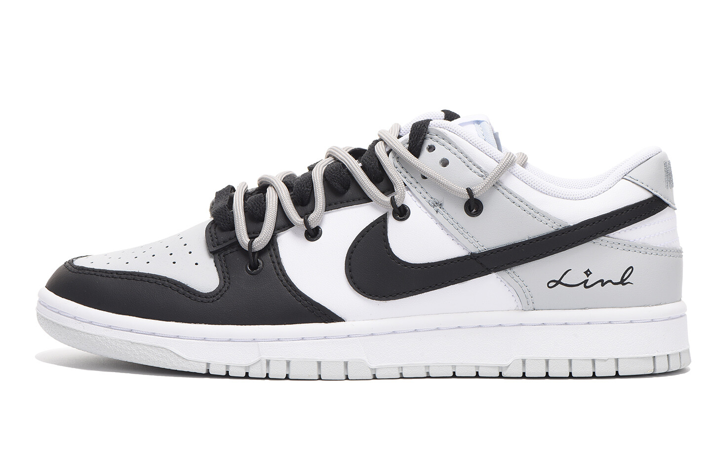 

Кроссовки Nike Dunk Skateboard Shoes Women's Low-Top Gray