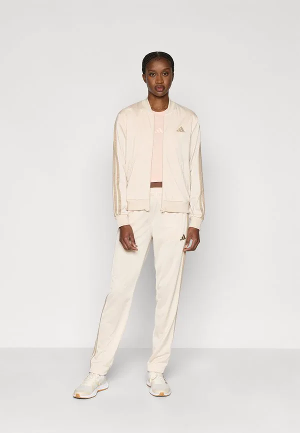 Спортивный костюм dayready Adidas Sportswear, Crystal Linen — фото 2