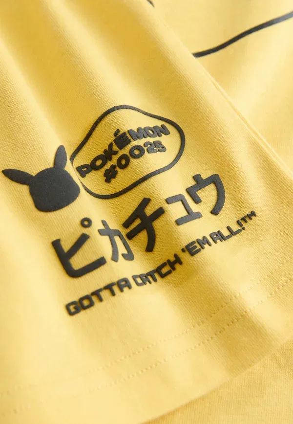 Футболка Licensed Pokemon Pikachu, Regular Fit Print T-Shirt Next, желтый с пайетками — фото 3