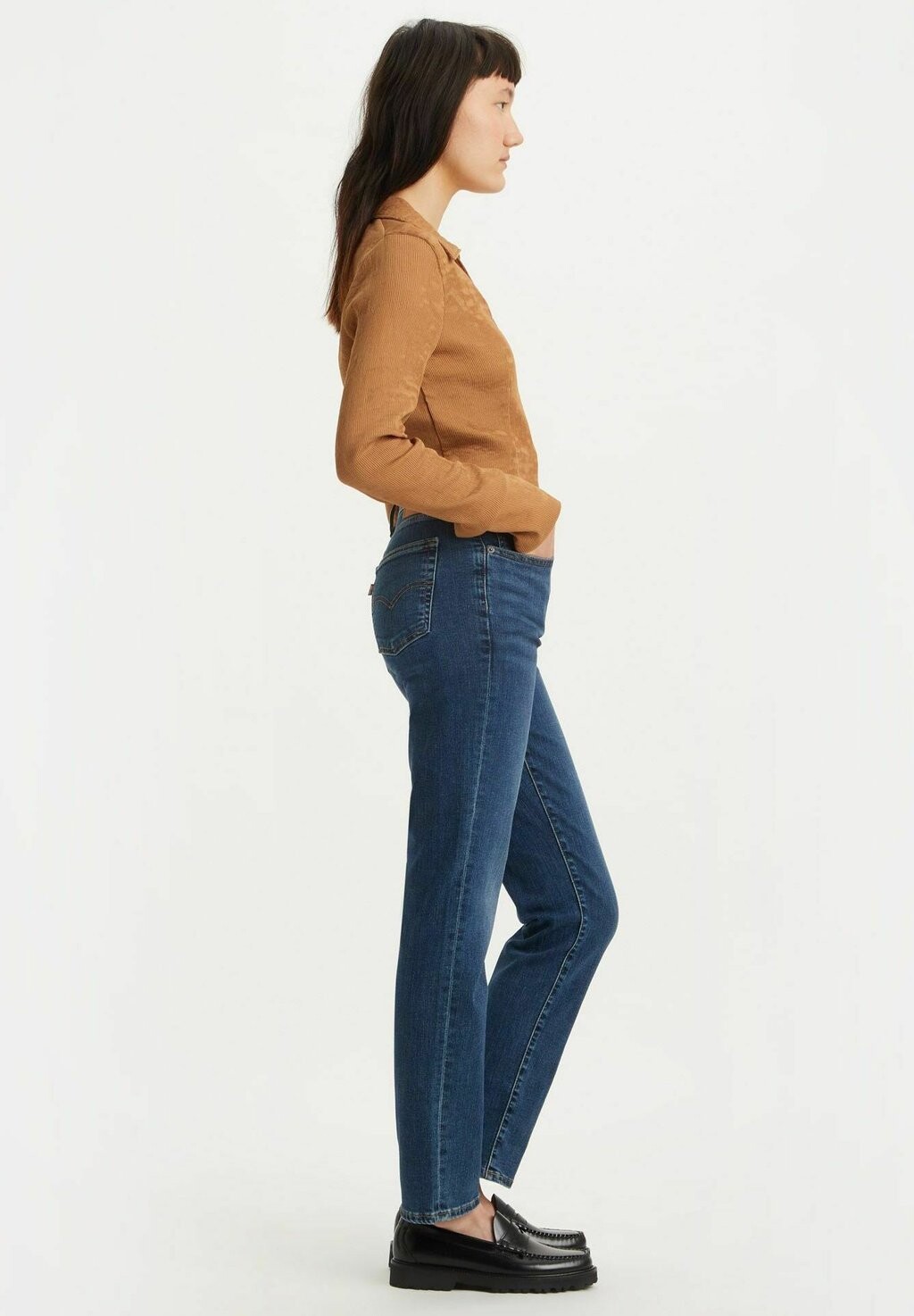 Джинсы облегающего кроя темно-синего цвета цвета индиго Levi's — фото 4
