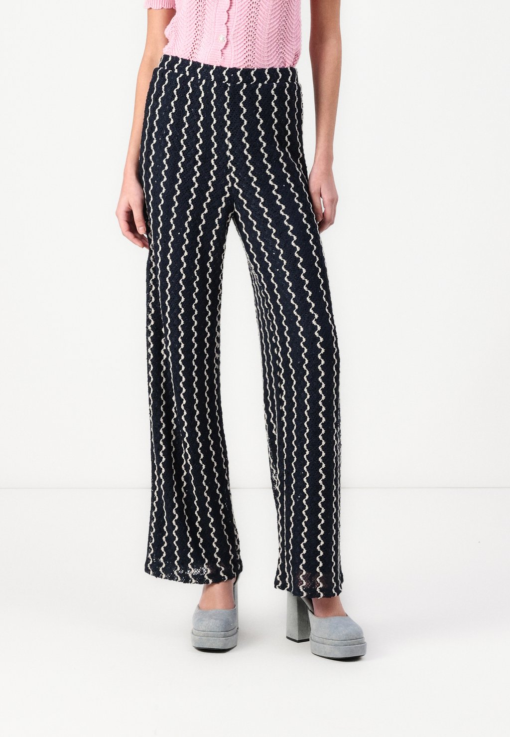 

Брюки VIELLEN WIDE FIT PANTS VILA, темно-синий