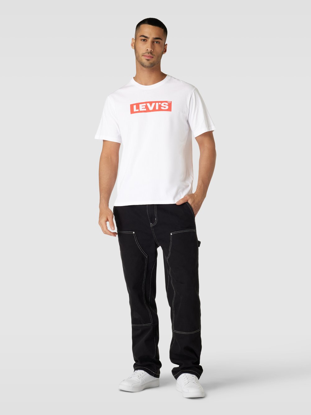 

Футболка свободного кроя с этикеткой Levi's, белый