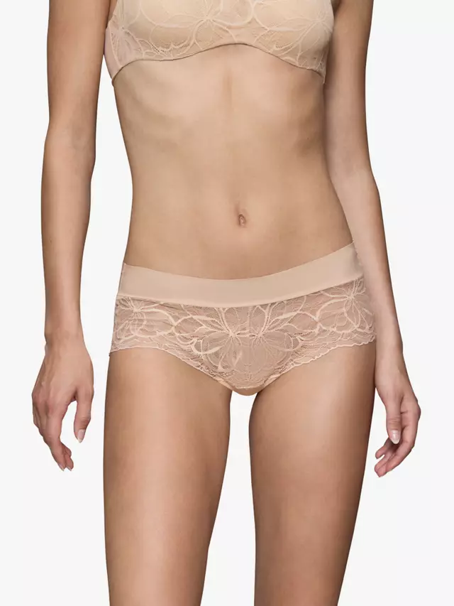 

Трусы Triumph Illusion Lace Shorty, цвет nude/beige