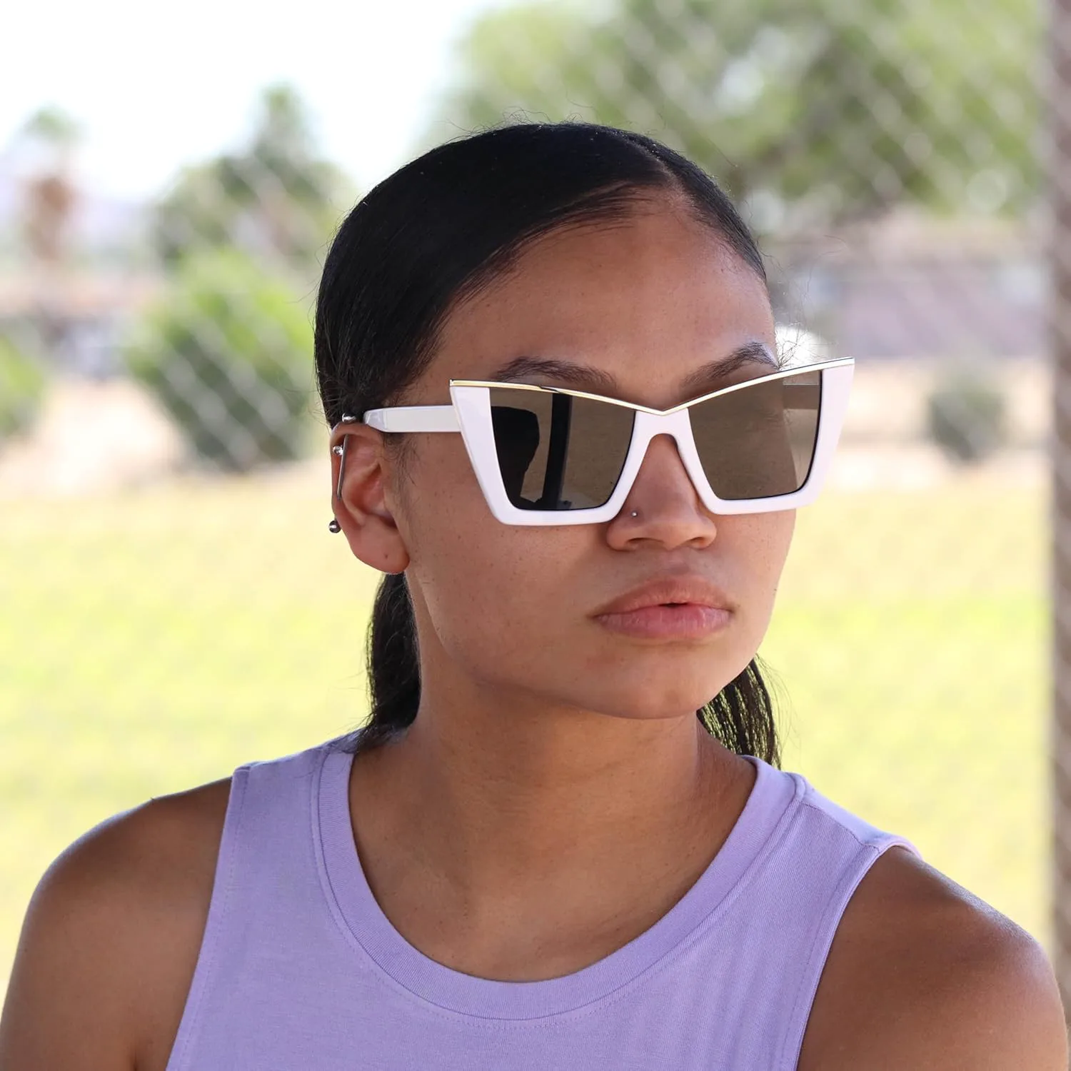 

Модные ретро-солнцезащитные очки большого квадратного размера «кошачий глаз» для женщин, защита от УФ-излучения, винтажный стиль RAVI EYEWEAR, White / Black