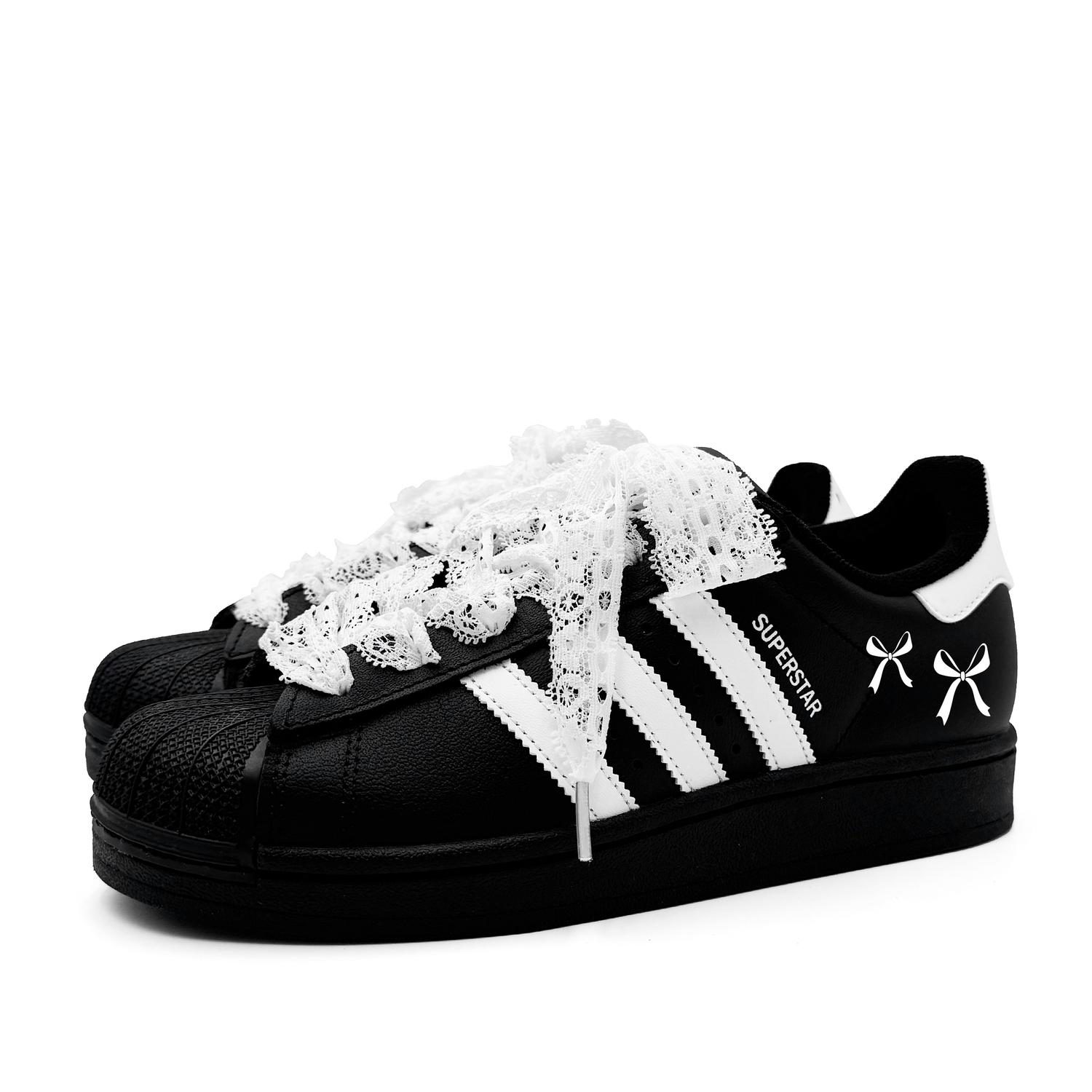 Adidas Originals Детские низкие скейтбордистские кроссовки Superstar 2 Heart Knot, черные, с противоскользящим и износостойким покрытием — фото 4