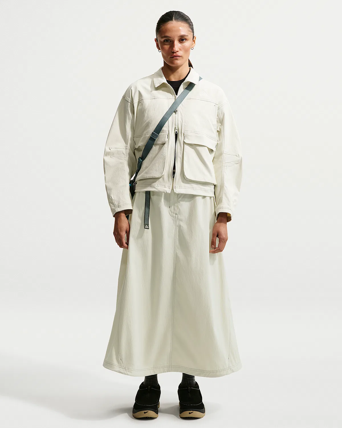 Женская юбка Nike ACG "Smith Summit", Sea Glass/Mineral Slate/Summit White