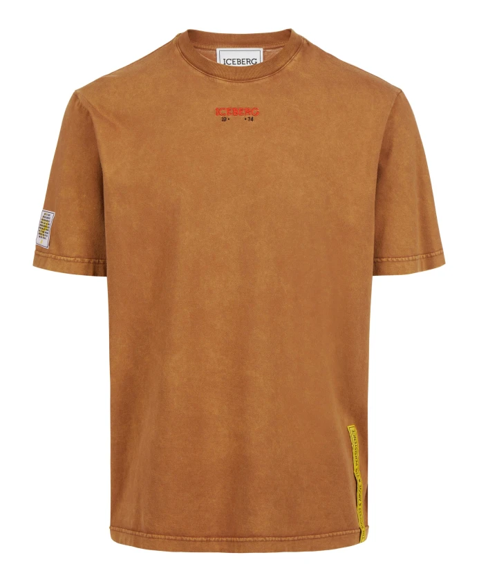 

Футболка прямого кроя орехового цвета из коричневой ткани с деталями, посвященными Губке Бобу. Iceberg, коричневый
