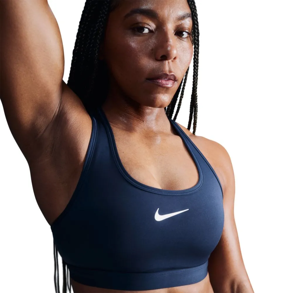 

Спортивный бюстгальтер Nike Swoosh Medium Impact Sports Bra, синий