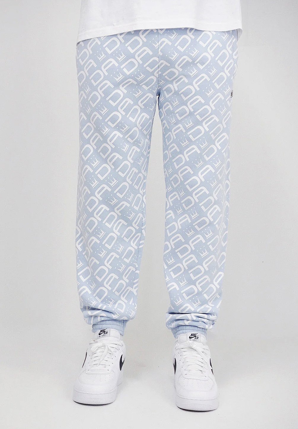 

Спортивные штаны BAGGY DESIGN ALL OVER JOGGER MIT PRINT UND BÜNDCHEN DADA, синий