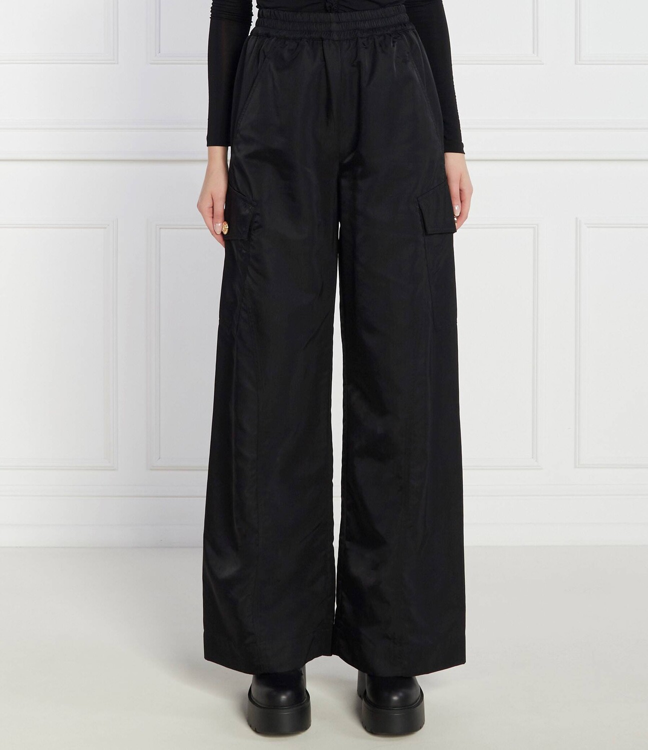 

Брюки Pinko Oversize fit, черный
