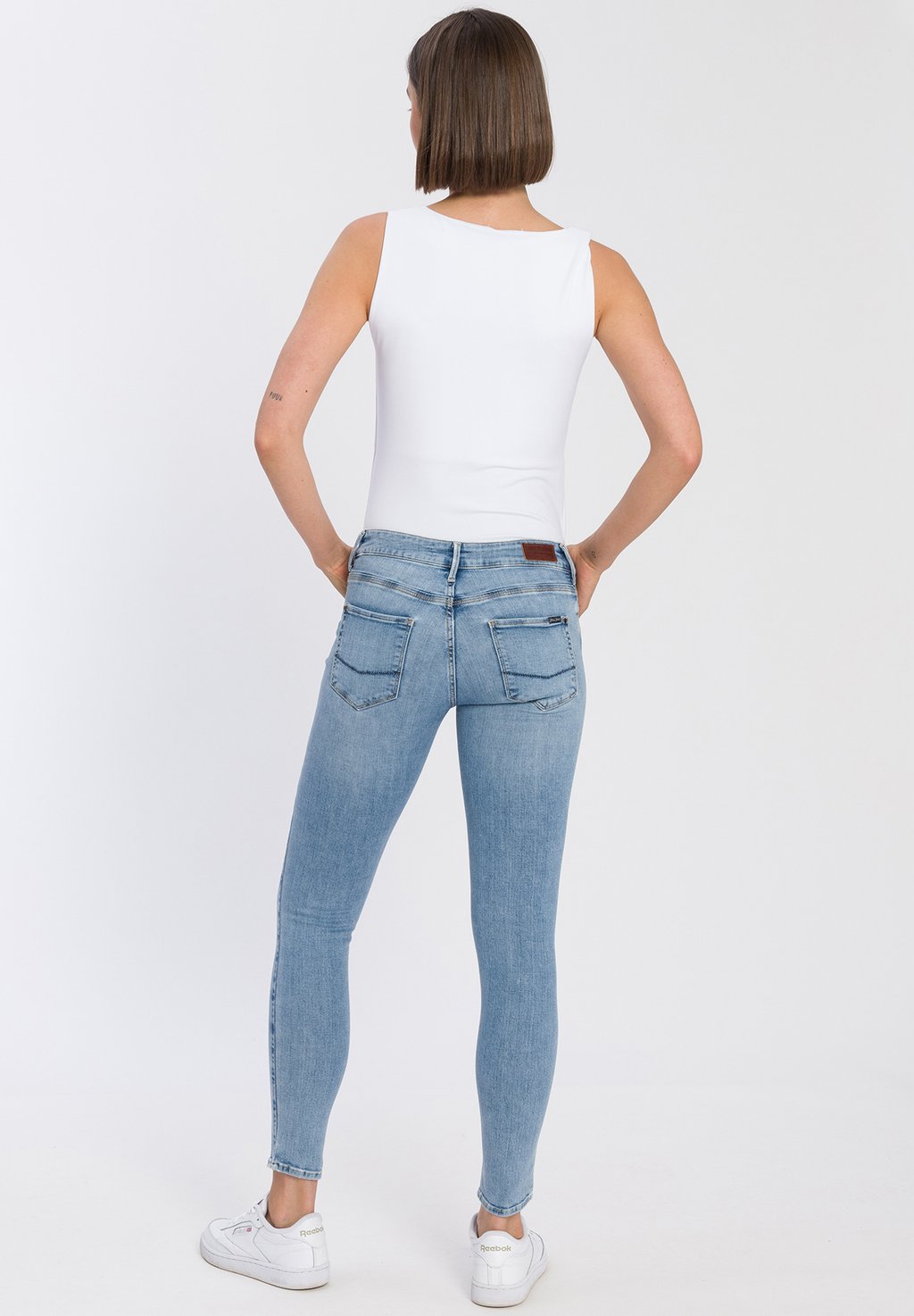 

Джинсы облегающие GISELLE Cross Jeans, светло-голубой