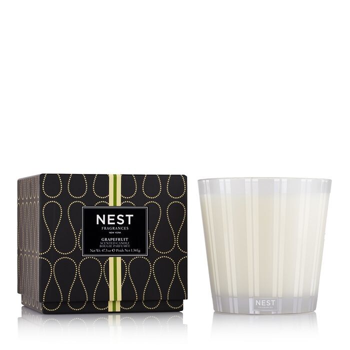 

Роскошная свеча NEST Fragrances Grapefruit с 4 фитилями NEST New York, белый