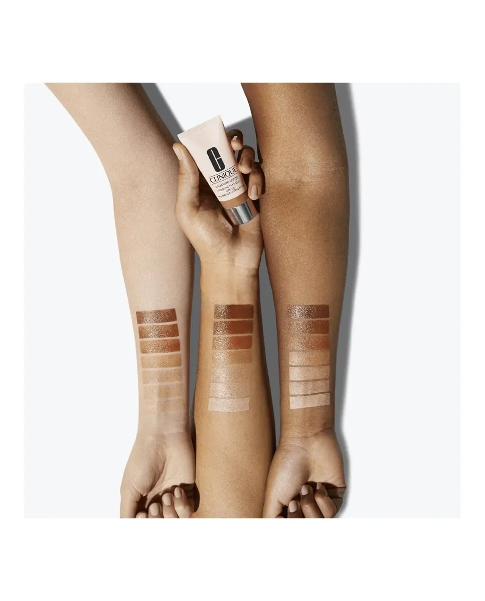Увлажняющий крем с оттенком Moisture Surge Sheer Tint SPF 25 Clinique, 4 — фото 3