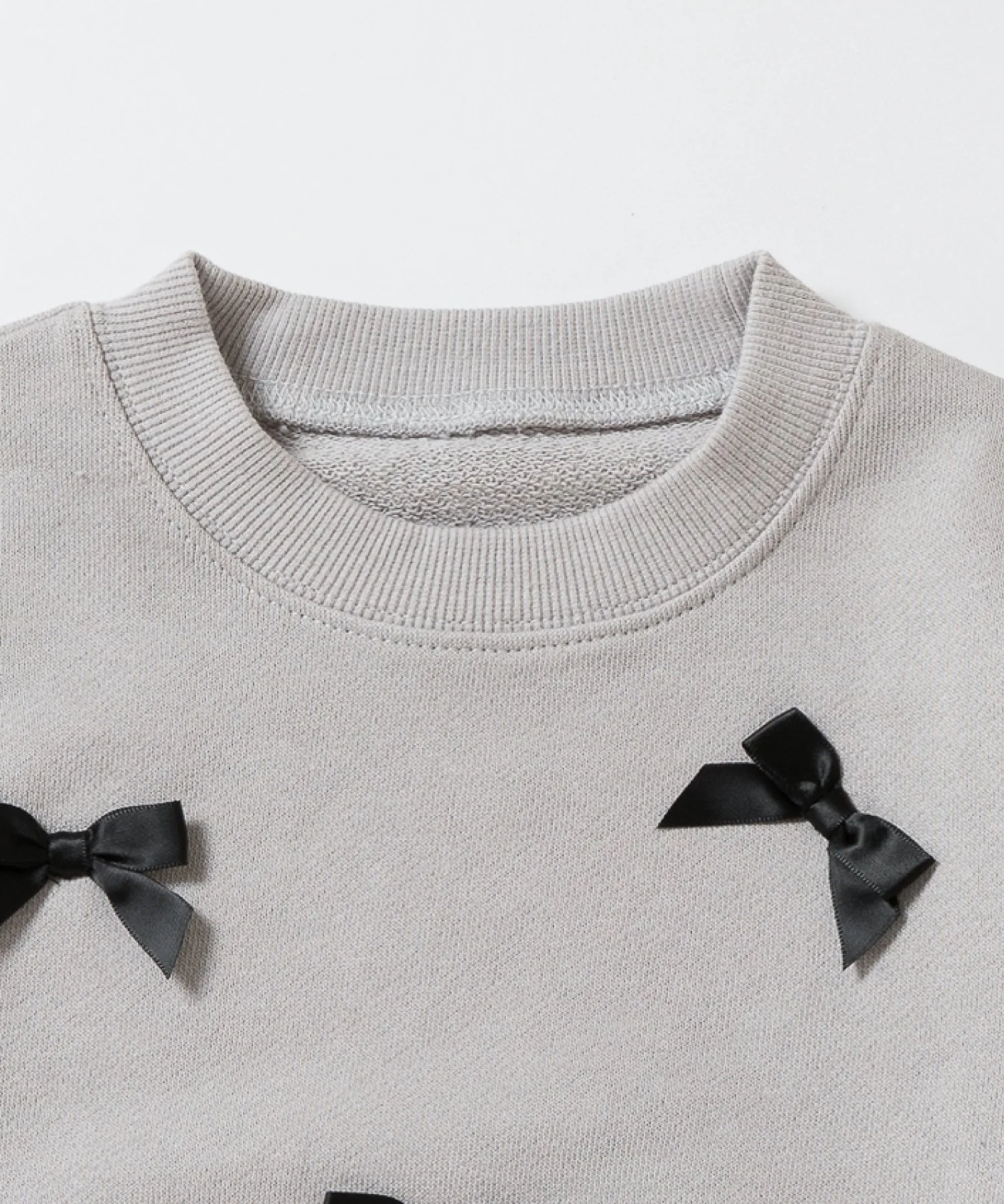 Свитшот с девичьим мотивом Ever Closet, Light Gray Ribbon — фото 3