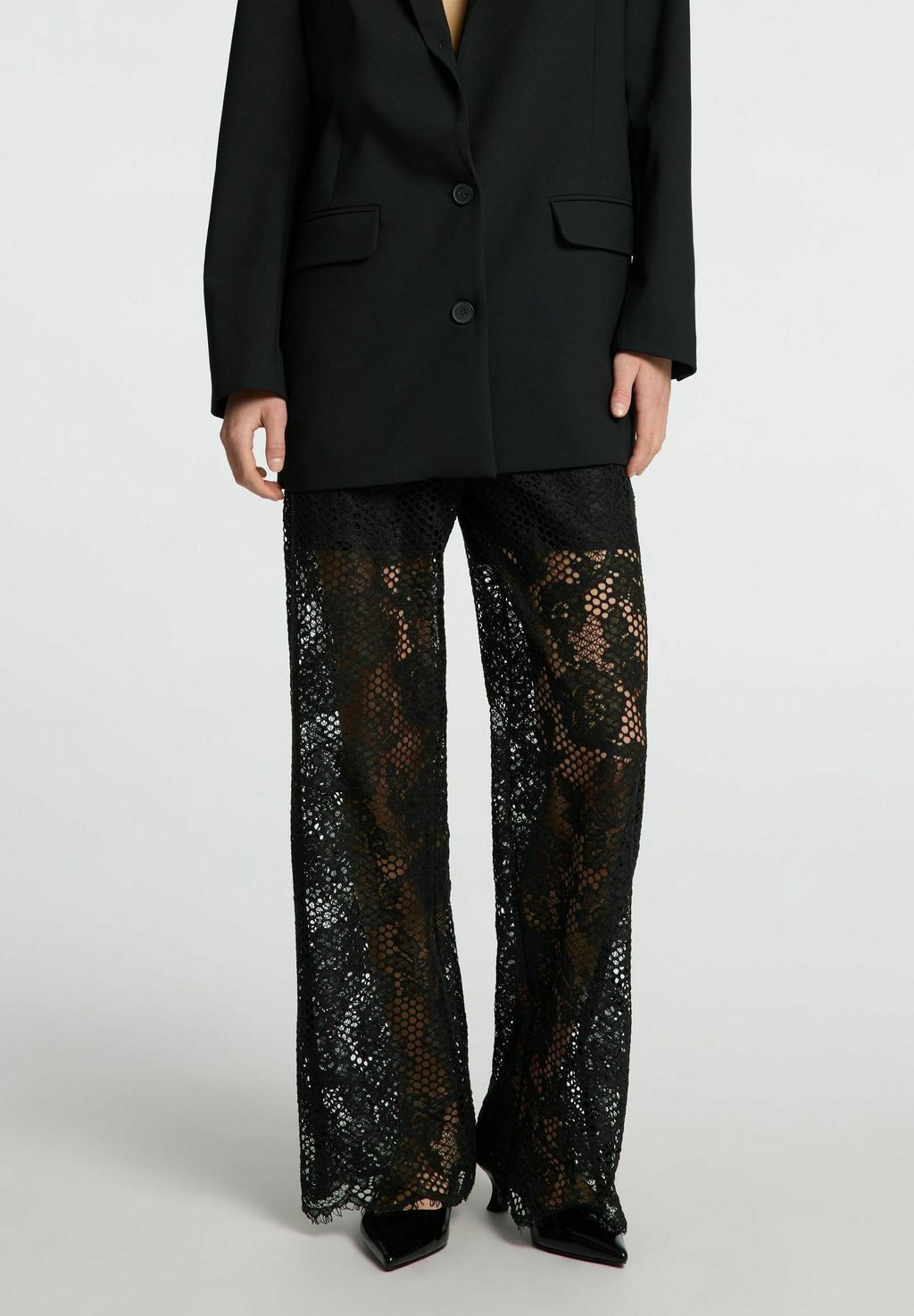 

Брюки STRAIGHT FIT SPITZEN Selected Femme, черный