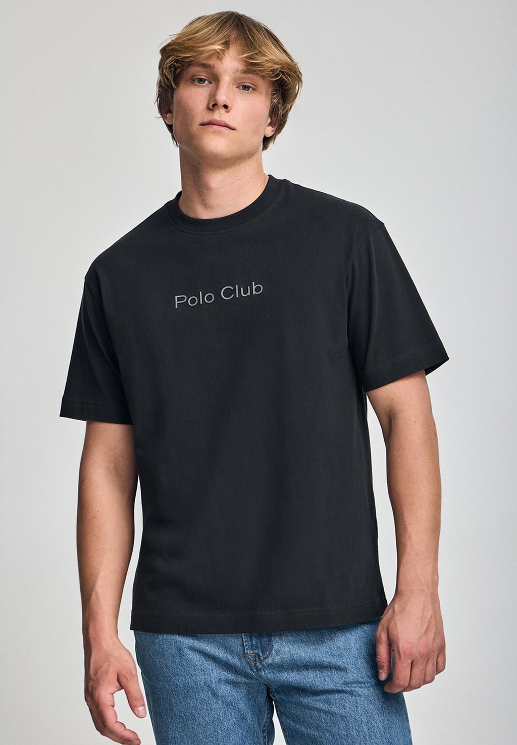 

Футболка с принтом Polo Club, черный