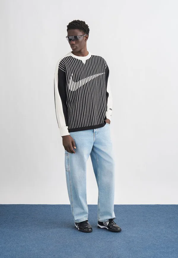 Клубный свитер Nike Sportswear, Black/Sail — фото 2