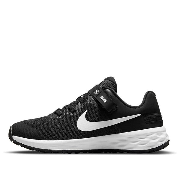 

Кроссовки Revolution 6 Flyease Nike, черный