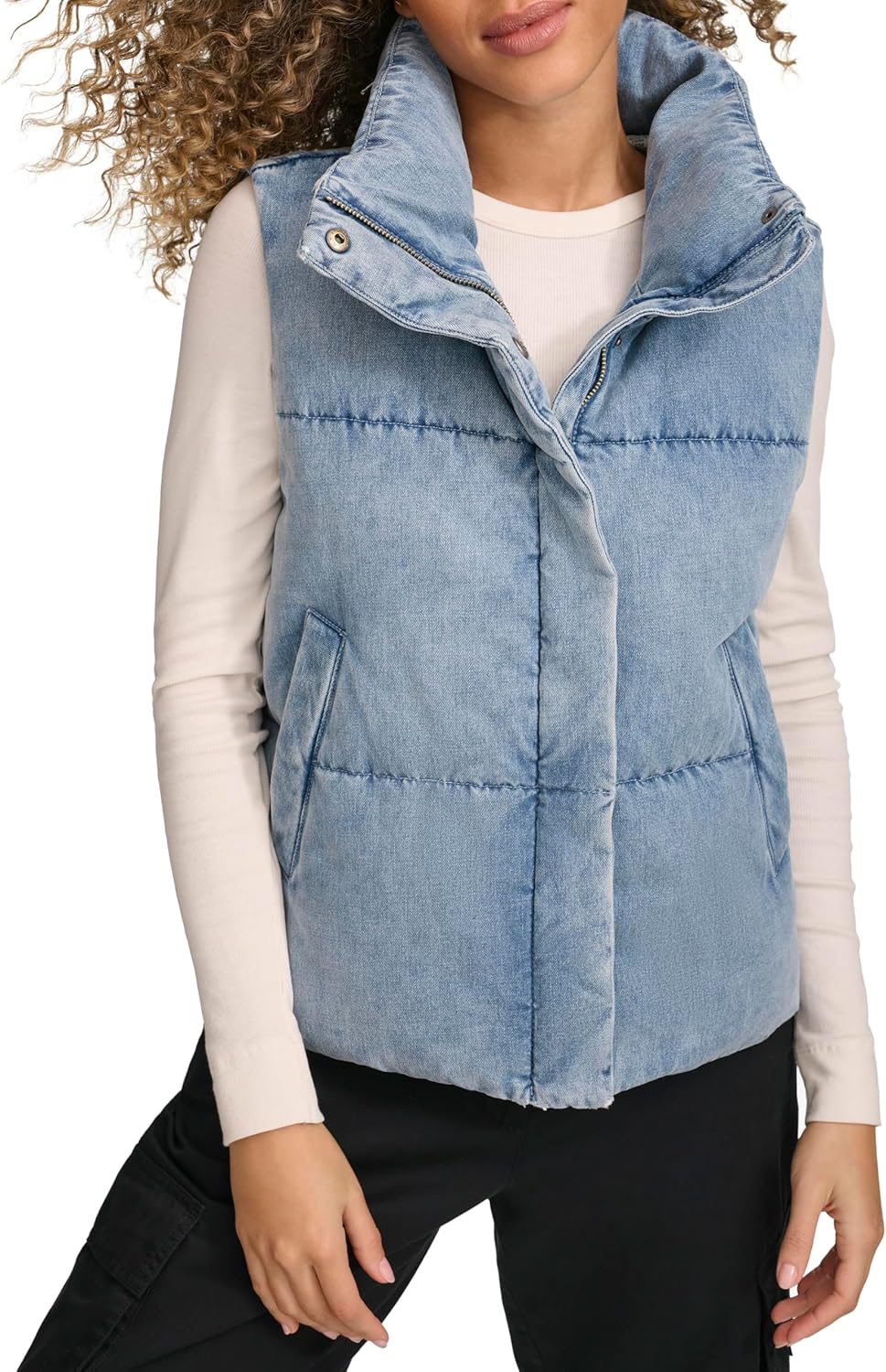 

Женская стеганая короткая куртка-пуховик Levi's из веганской кожи, Light Wash Denim Vest