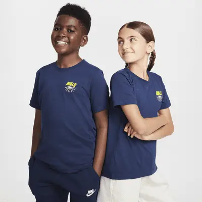 

Футболка Nike Sportswear, темно-синий