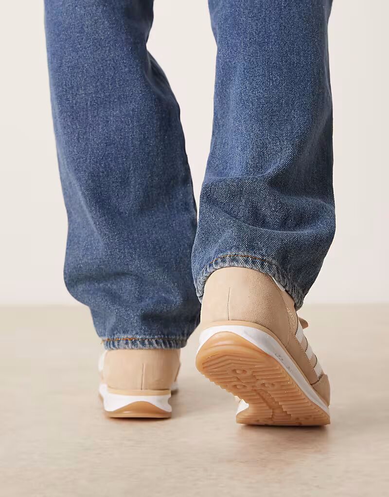 Кроссовки Adidas Originals SL 72 RS бежевого и белого цвета — фото 4