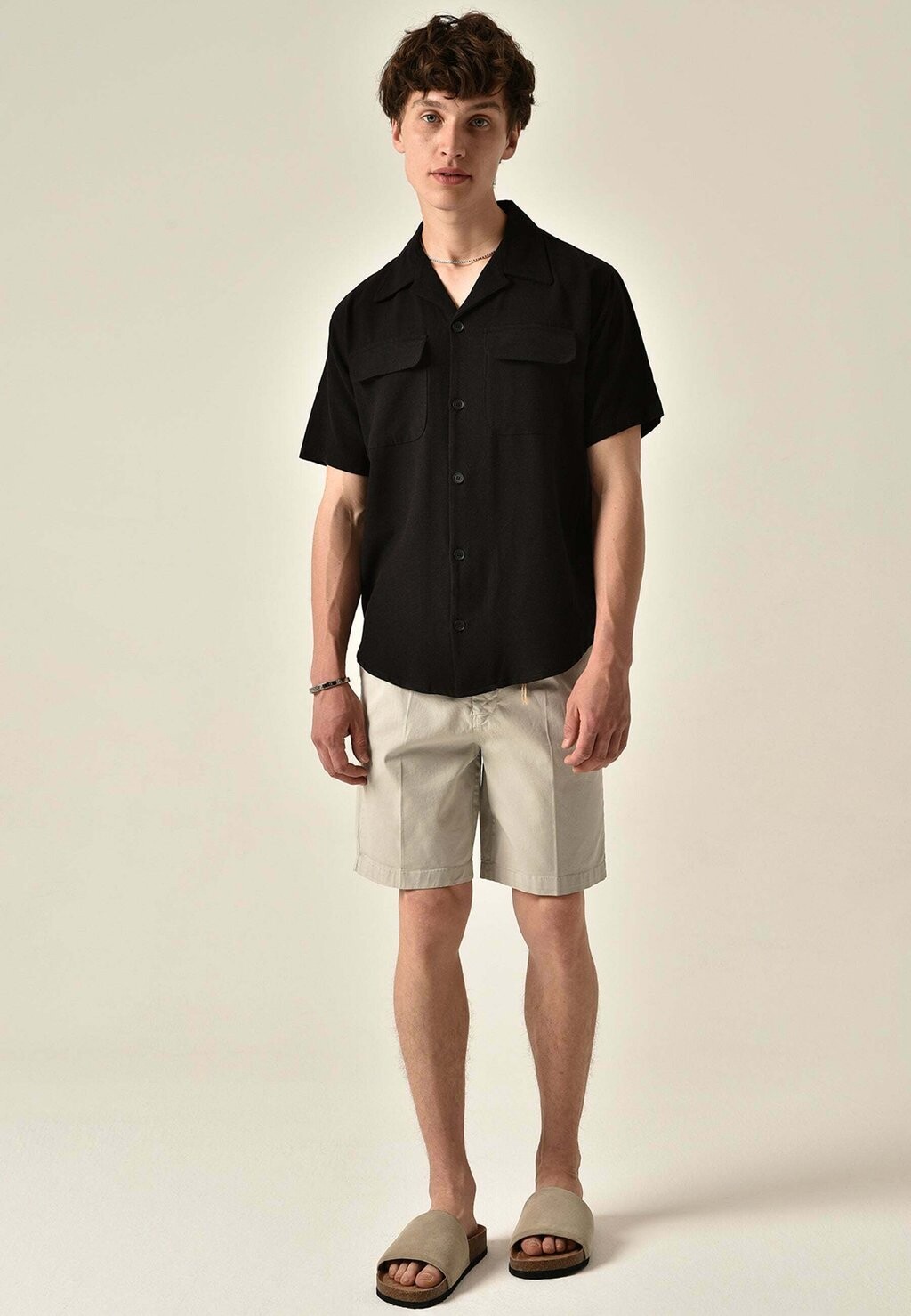 

Рубашка Short Sleeve Antioch, черная