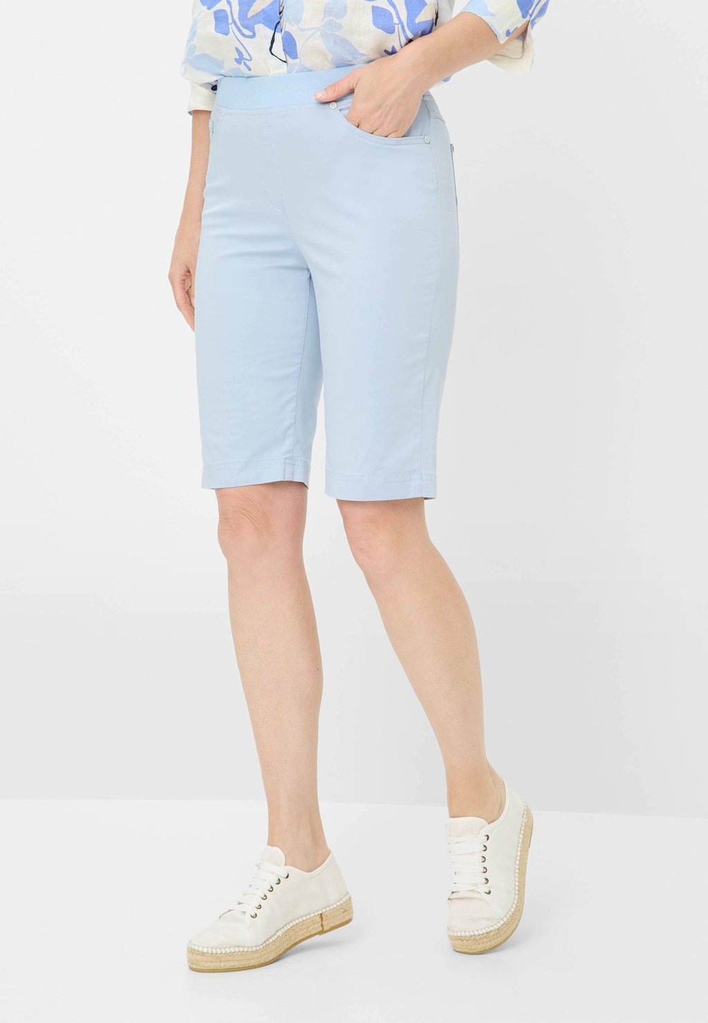 

Брюки Style PAMINA BERMUDA BRAX, светло-голубой