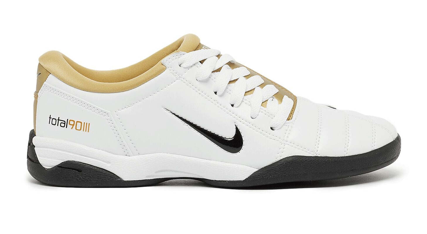 

Кроссовки Nike Total 90 3 SP White Metallic Gold