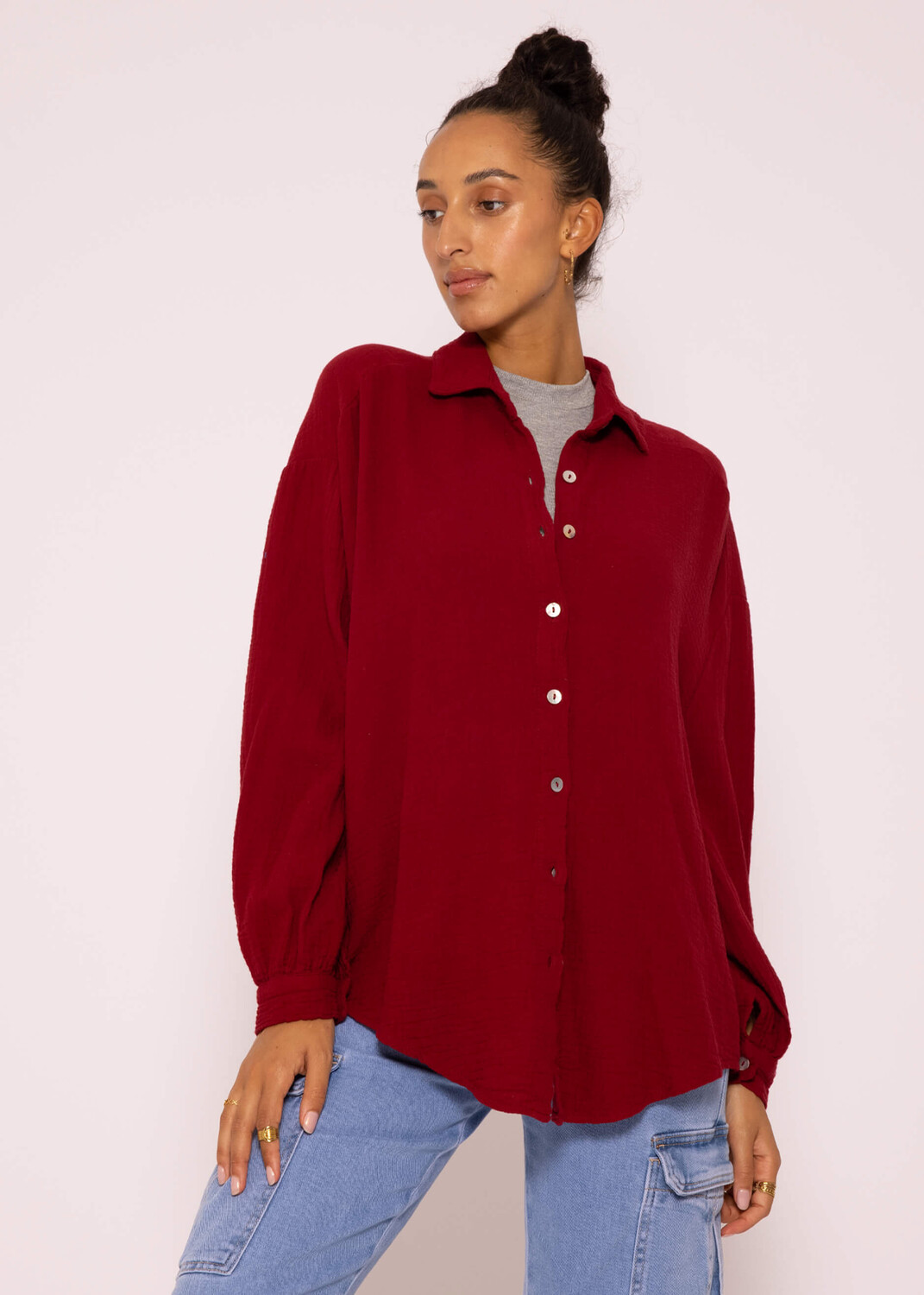 

Блуза SASSYCLASSY Ultra Oversize Musselin nhemd kürzere Variante, темно-красный