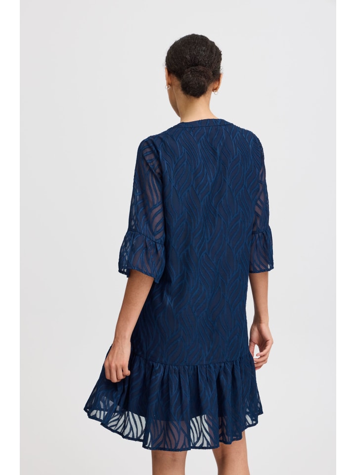 

B. young Повседневное платье А-образного силуэта от BYFRIKKE темно-синего цвета