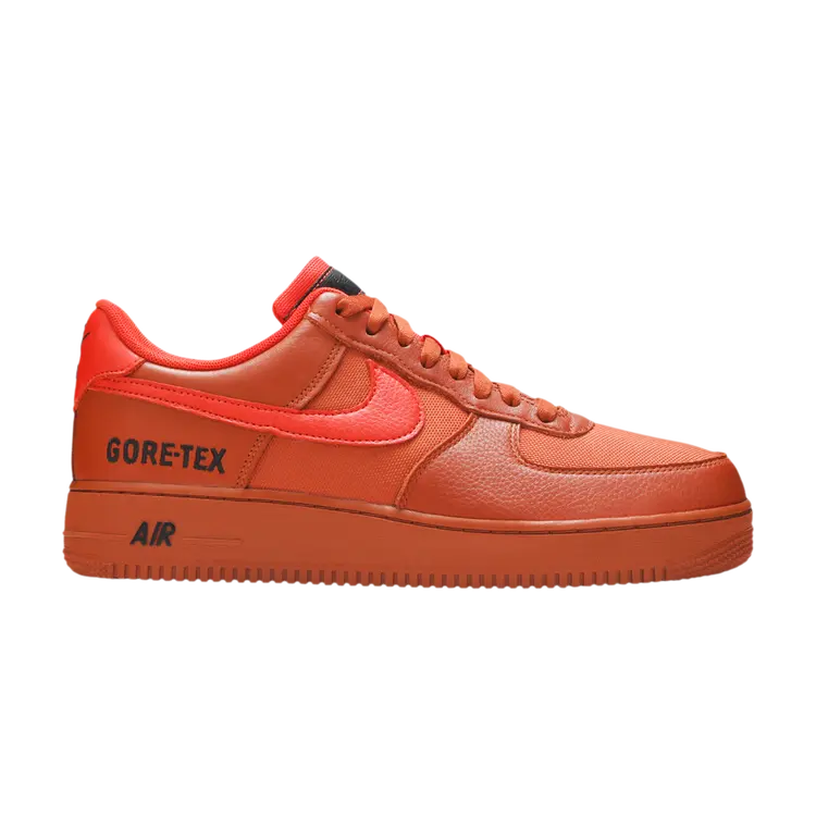 

Кроссовки Nike Gore-Tex x Air Force 1 Low, оранжевый