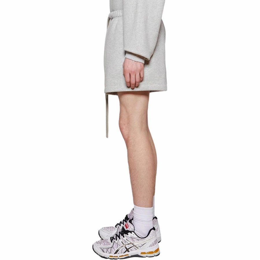 Спортивные шорты Fear of God Essentials Running Short 'Light Heather Grey', серый — фото 4