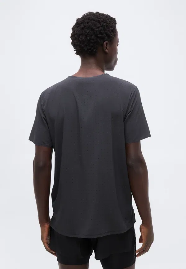 Футболка Adidas Performance Adi365 hermanos koumori tee basic t-shirt, черный — фото 3
