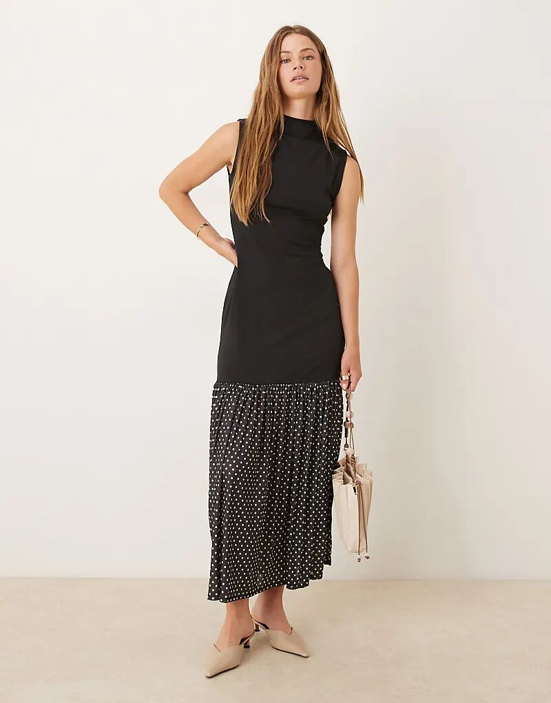 

Платье макси ASOS DESIGN с высоким воротом и юбкой с принтом