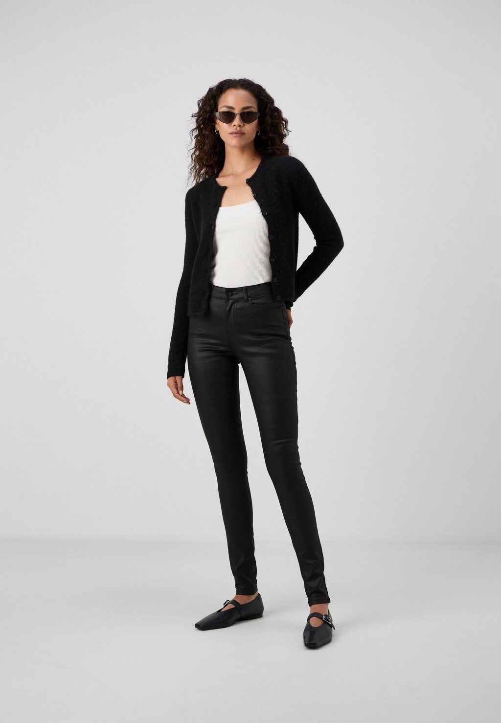 

Брюки VMFLASH SKINNY PANTS Vero Moda Tall, черный