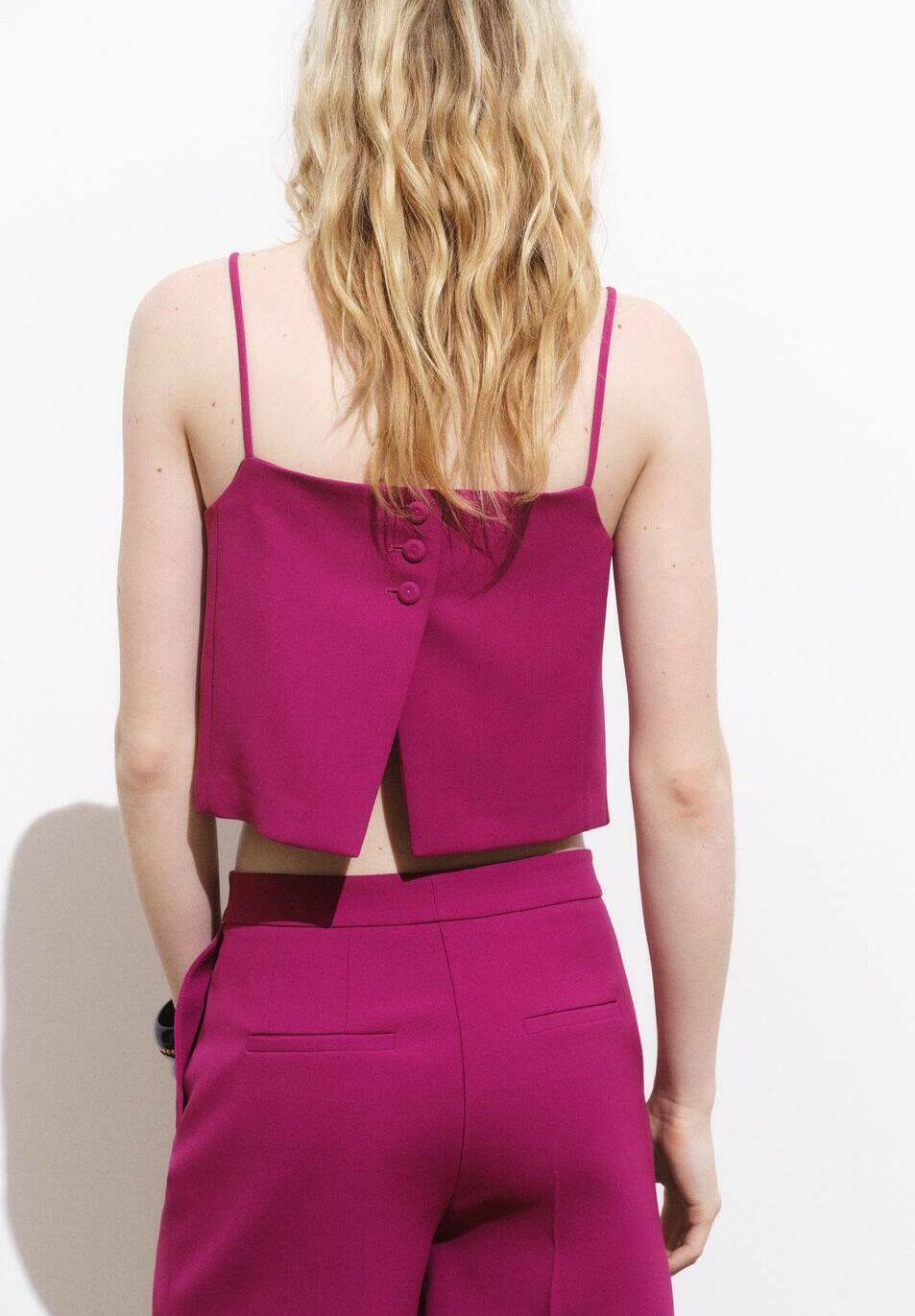

Топ BUTTONED CROP Mango, фуксия