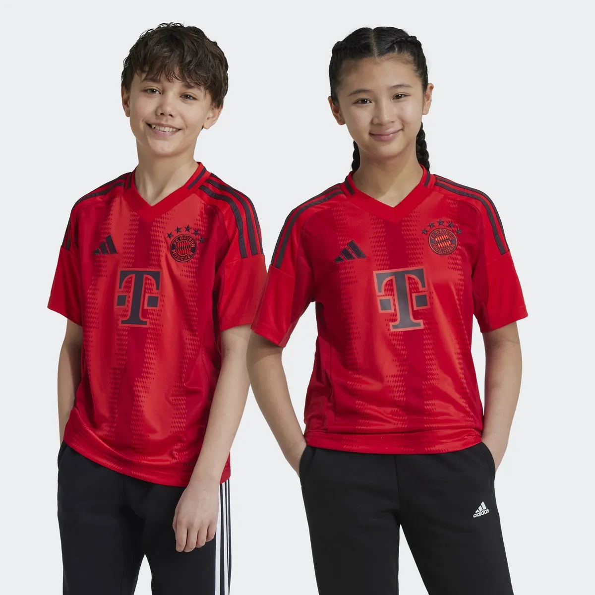 

Детская 1-я форма ФК Бавария Мюнхен 2024-2025 Adidas футболка, красный