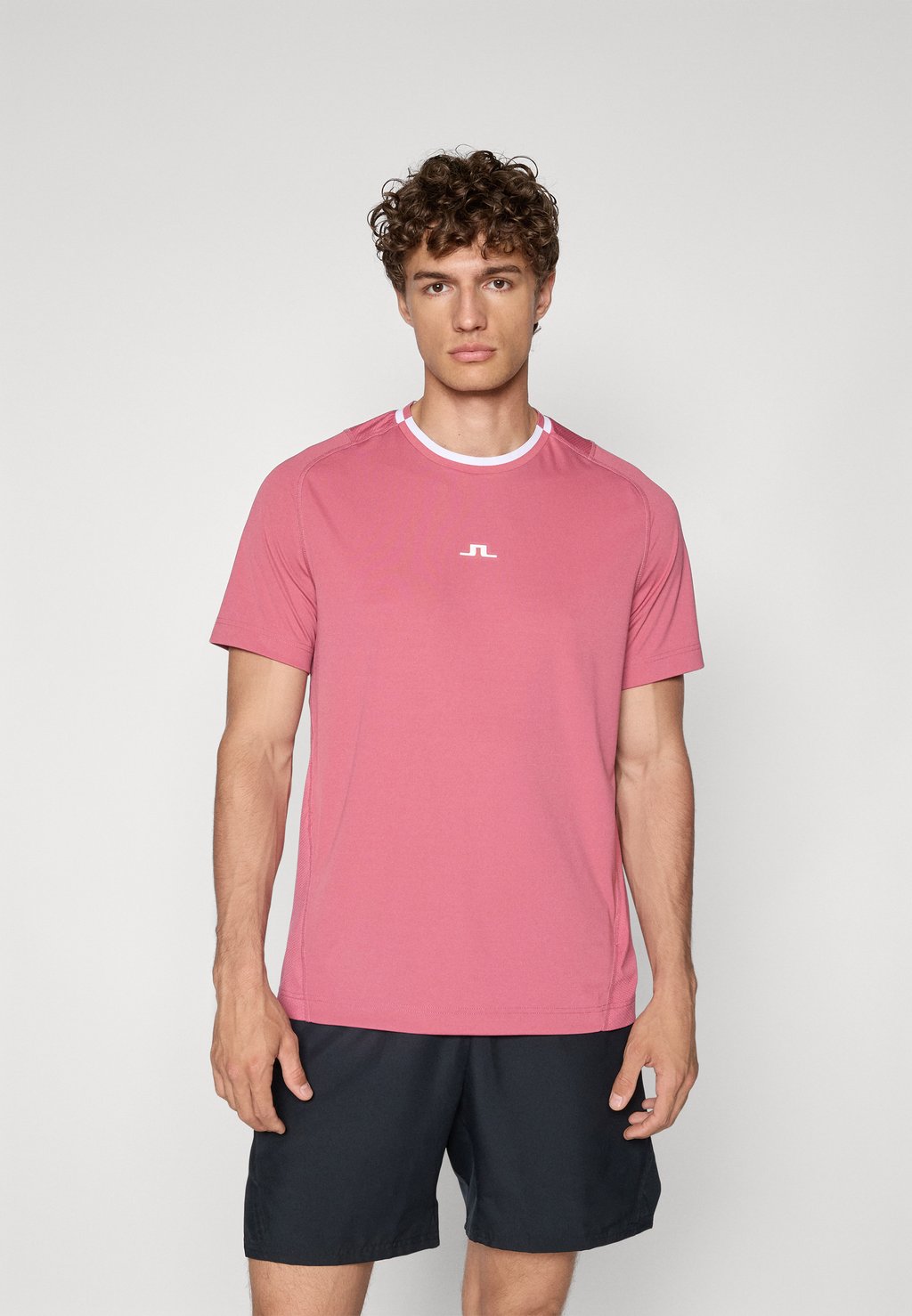 

Спортивная футболка COLTEN TECH J.LINDEBERG Sports, бургундия