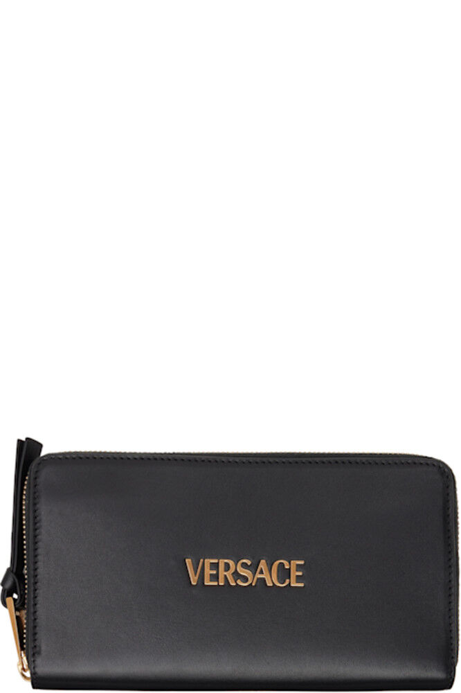 

Черный длинный кошелек с биркой «Versace»