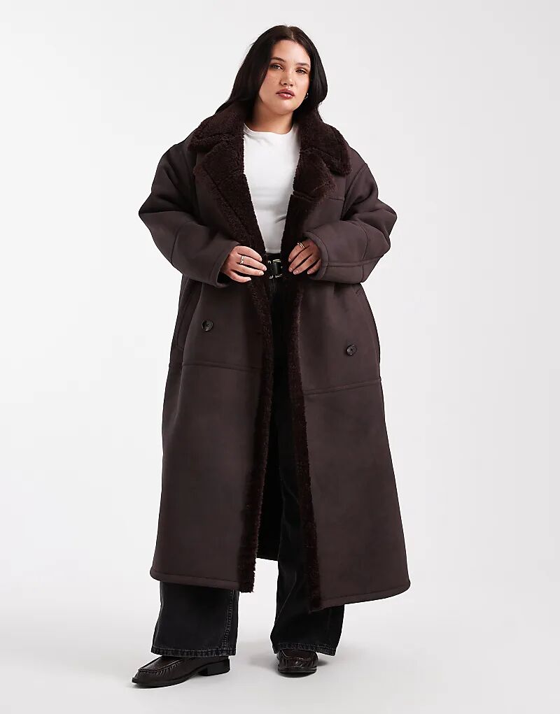 

Длинная куртка ASOS DESIGN Curve из искусственного меха сливового цвета