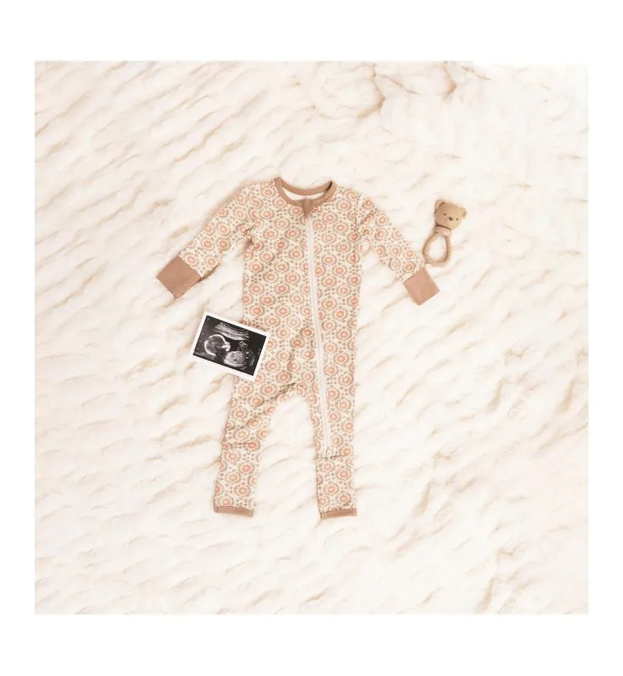 Baby Grey By Everly Grey Детский серый комбинезон-трансформер для девочек от Everly Grey с длинными рукавами — фото 3