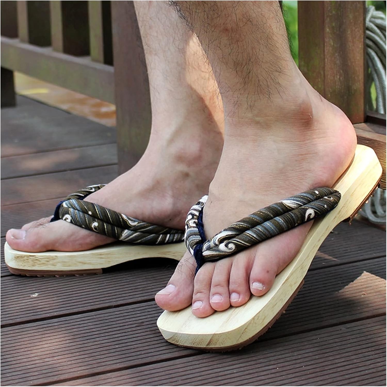 

Тапочки YXCKG для мужчин и женщин, традиционные японские деревянные сабо-шлепанцы в стиле кимоно, мужские сандалии-шлепанцы, летние пляжные тапочки унисекс (размер: B-EUR40-41), белый