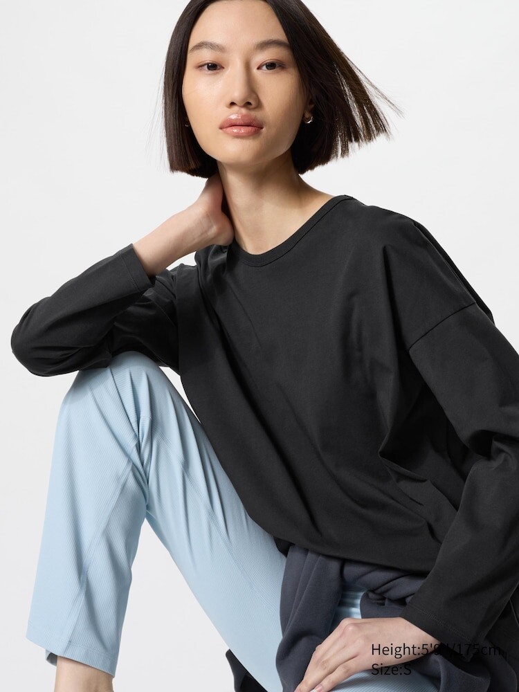 

Лонгслив женский Uniqlo, цвет 09 черный