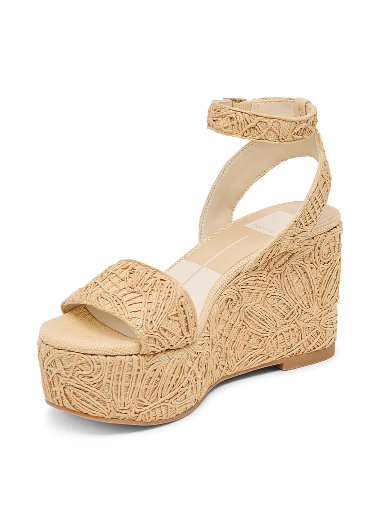 Босоножки на танкетке Talisa Dolce Vita, цвет natural — фото 4