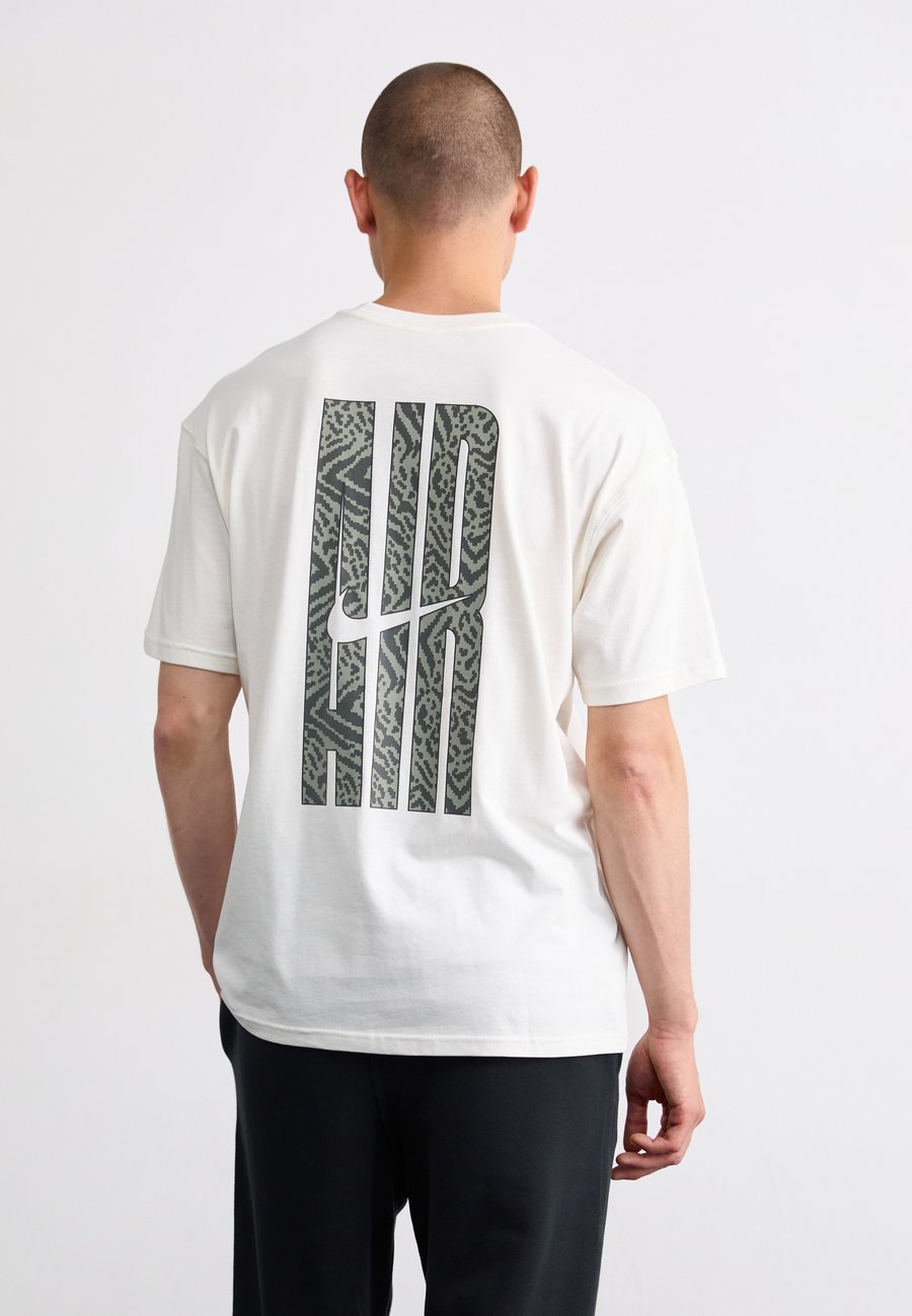 

Футболка Nike Sportswear TEE AIR, Sail/Off-White